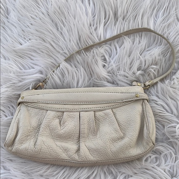 Cole Haan shoulder bag EUC - Picture 2 of 5